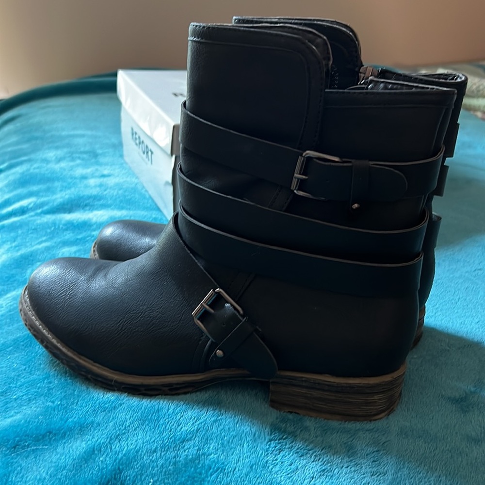 🎁Report Black booties-NWT🎁 - Picture 3 of 8